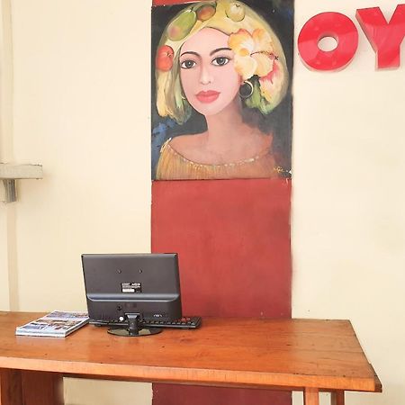 Oyo 1323 Murni Homestay Mangsit Exterior foto
